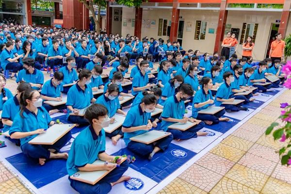 5cuploadimages5chaiphong5cthptthanglong5c2022 105c5 copy 110202215