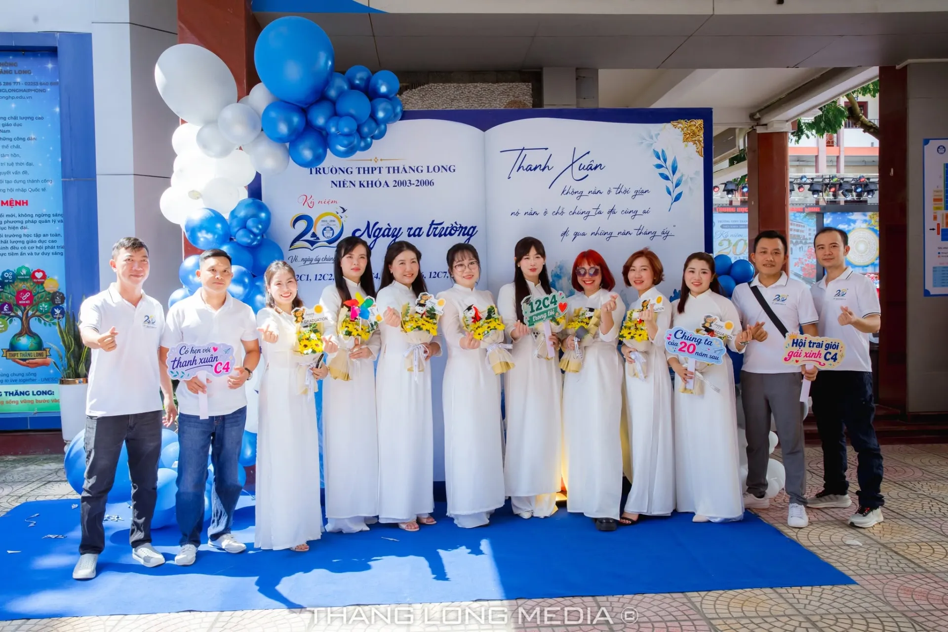 HỘI KHÓA KỶ NIỆM 20 NĂM NGÀY RA TRƯỜNG – NIÊN KHÓA 2003–2006 32 31 1