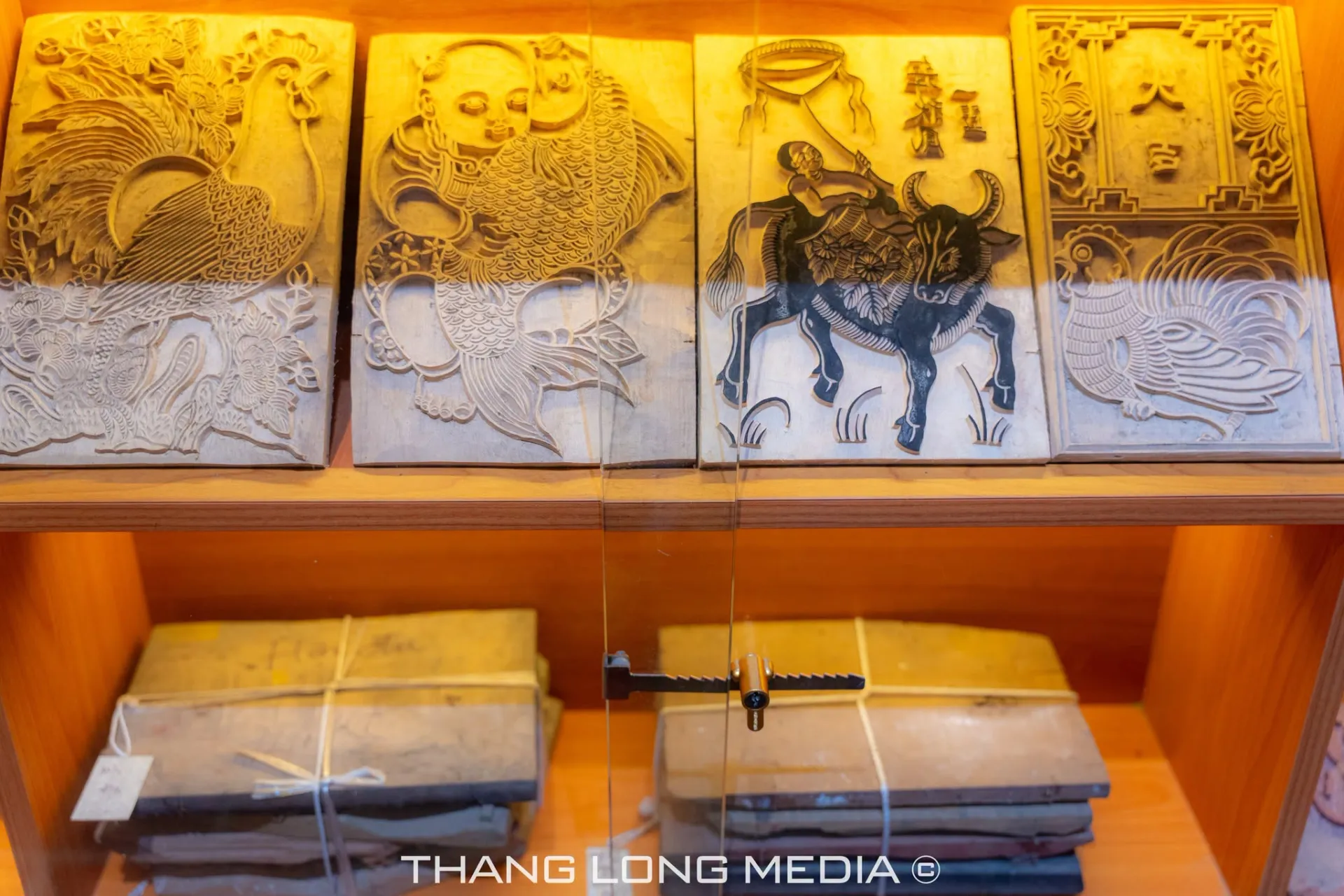THPT Thăng Long tổ chức hoạt động giáo dục truyền thống: Dâng hương Văn Miếu – Quốc Tử Giám và trải nghiệm văn hóa tranh Đông Hồ 9 12 2