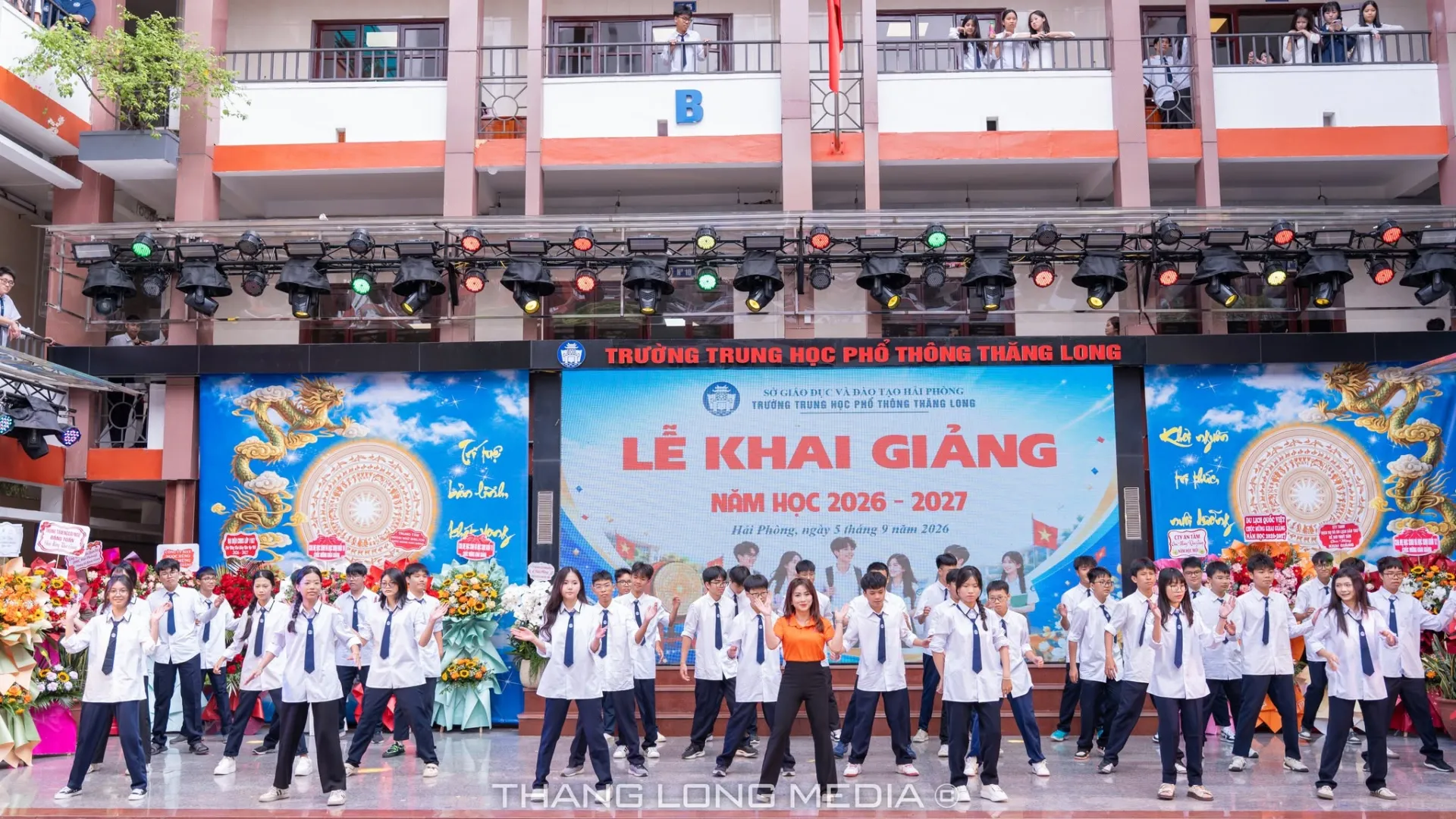 TRƯỜNG THPT THĂNG LONG LONG TRỌNG TỔ CHỨC LỄ KHAI GIẢNG NĂM HỌC 2026 – 2027 30 34