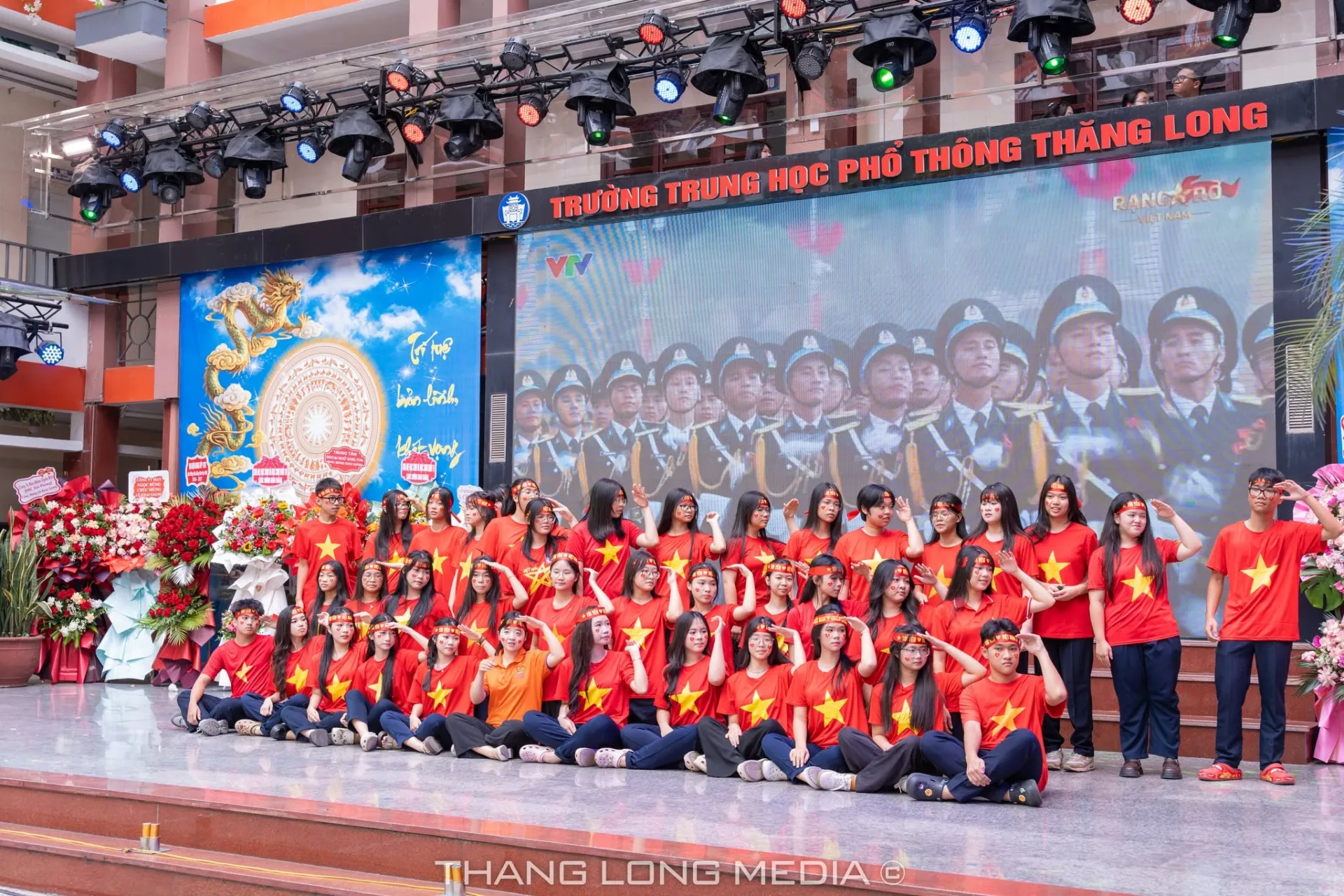 TRƯỜNG THPT THĂNG LONG LONG TRỌNG TỔ CHỨC LỄ KHAI GIẢNG NĂM HỌC 2026 – 2027 35 39