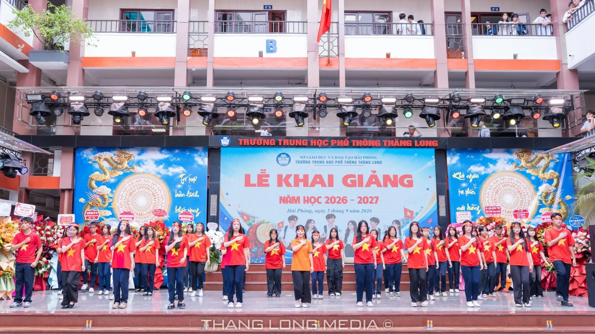 TRƯỜNG THPT THĂNG LONG LONG TRỌNG TỔ CHỨC LỄ KHAI GIẢNG NĂM HỌC 2026 – 2027 36 40