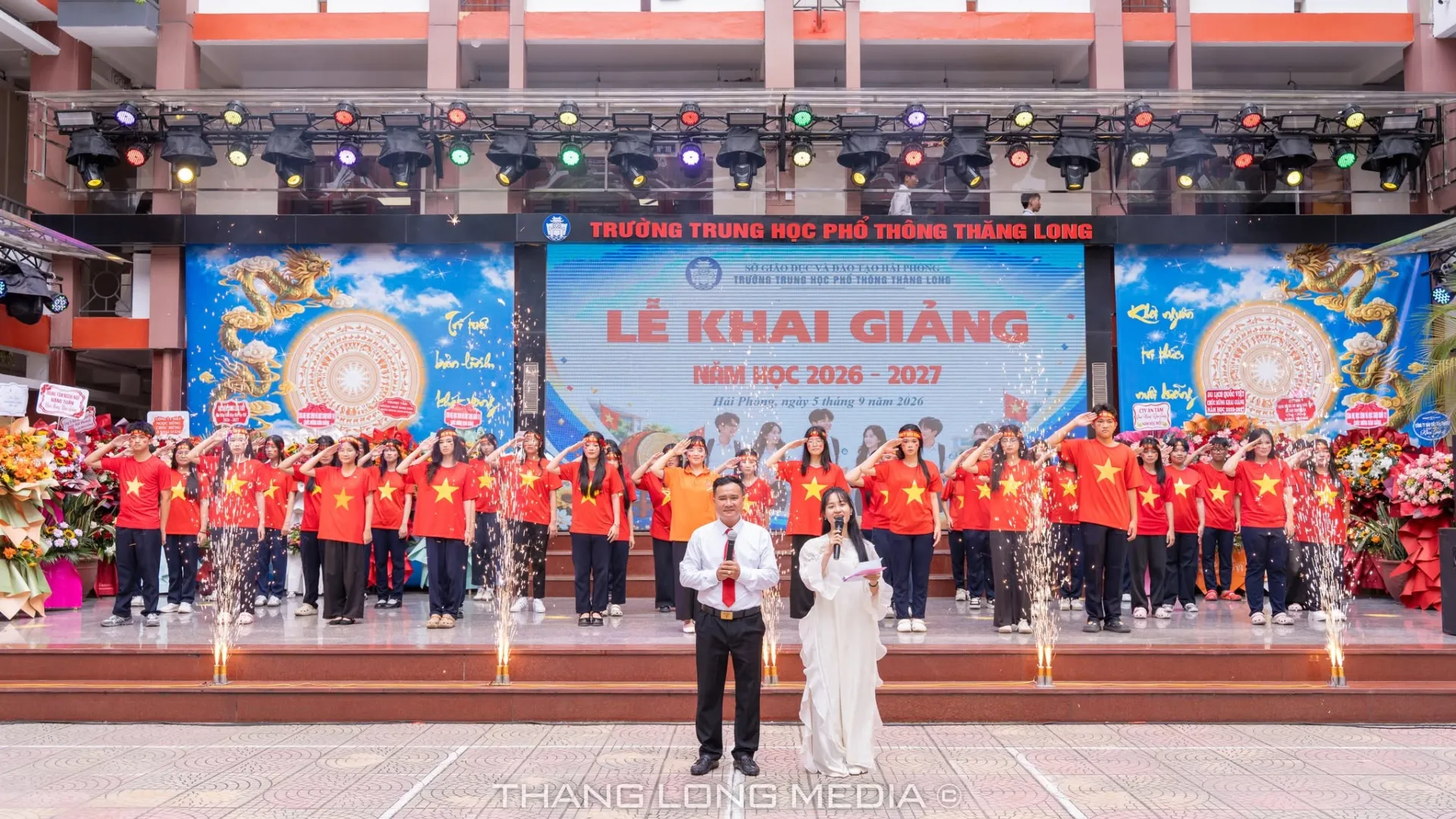 TRƯỜNG THPT THĂNG LONG LONG TRỌNG TỔ CHỨC LỄ KHAI GIẢNG NĂM HỌC 2026 – 2027 37 41