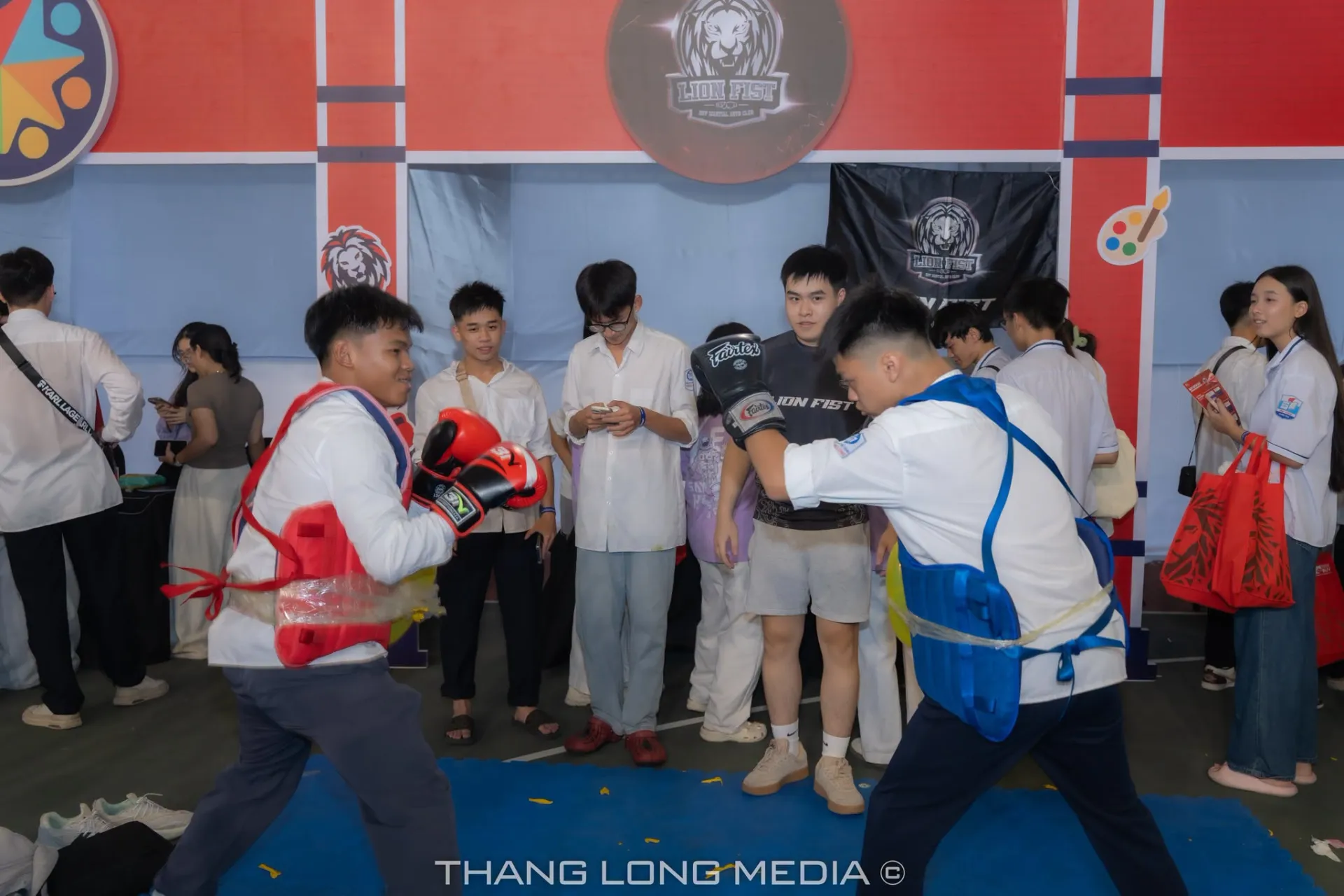 TRẢI NGHIỆM HƯỚNG NGHIỆP – KHÁM PHÁ MÔI TRƯỜNG CHUẨN QUỐC TẾ TẠI ĐẠI HỌC ANH QUỐC VIỆT NAM 19 17